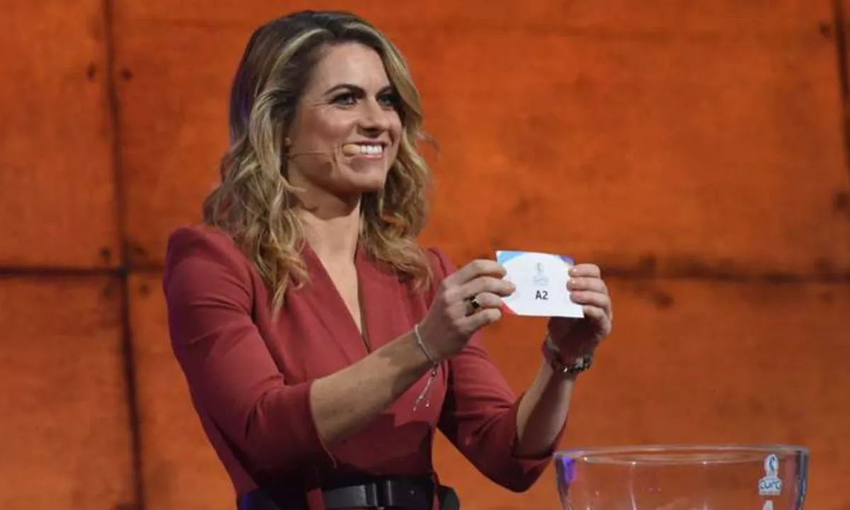 Karen Carney Net Worth