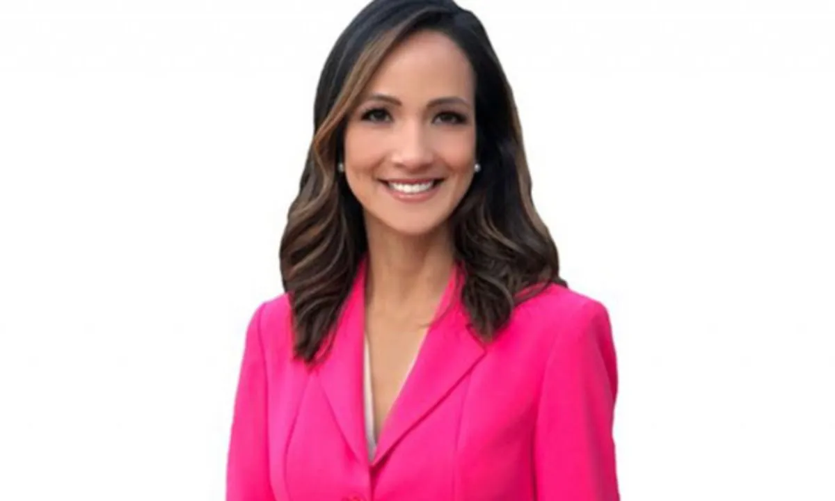 Lydia Hu Biography