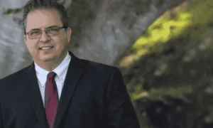 Glenn Medeiros Net Worth