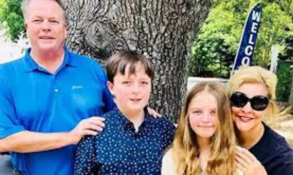 Lucy Elizabeth Linch